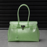 Sac à main Jelly Croco Jade en TPU premium gaufré effet crocodile vert jade, finition satinée et fermoir cadenas