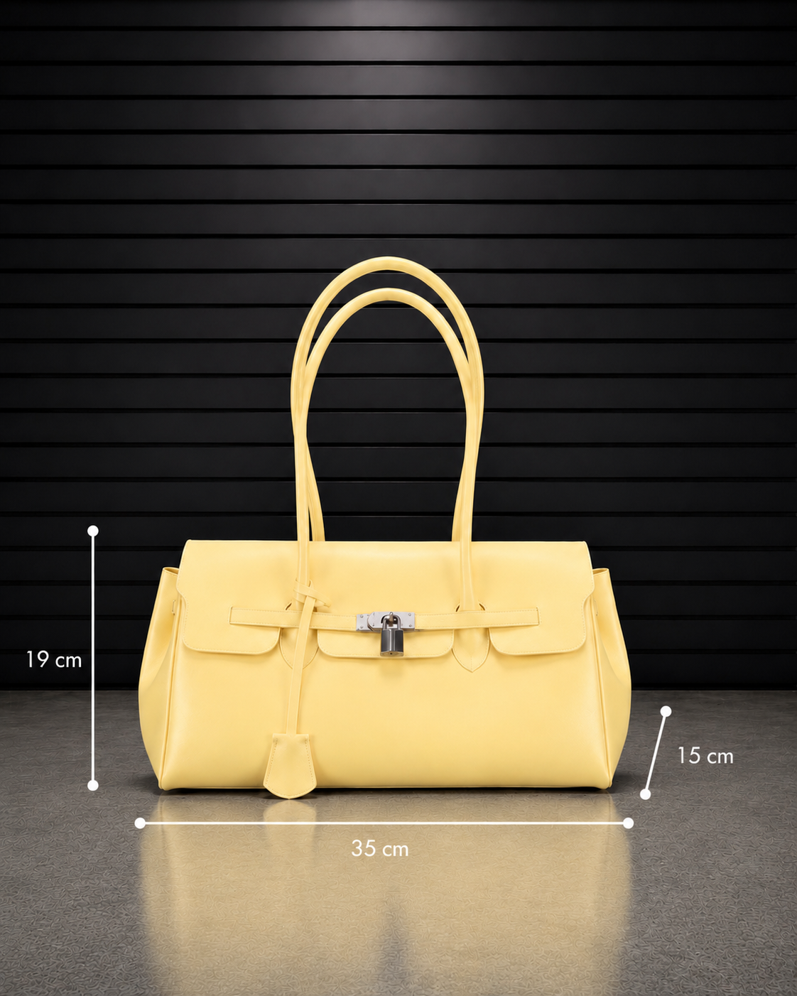 Dimensions du sac Jelly Pop Butter : 35 cm de largeur, 19 cm de hauteur et 15 cm de profondeur